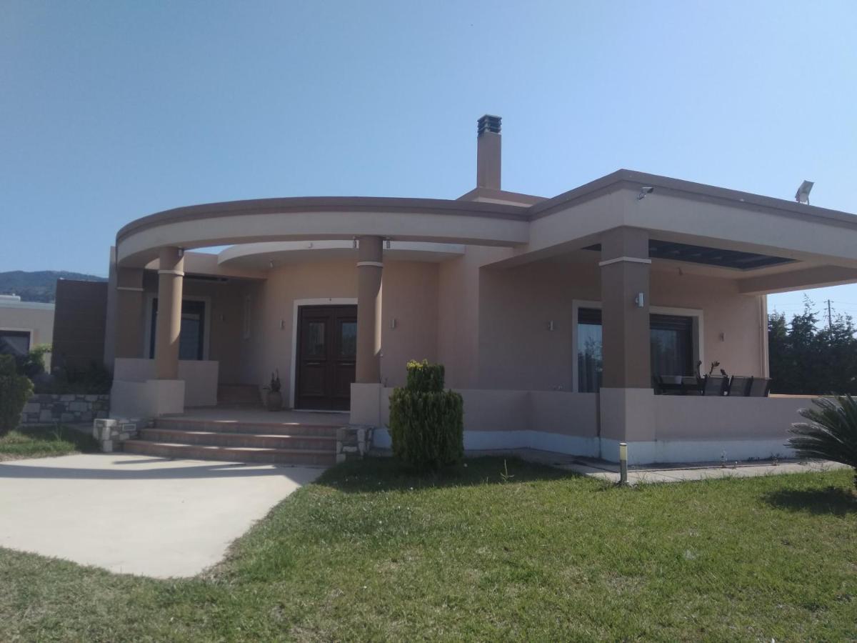 Kos Villa - Family Comfort With Large Garden, Jacuzzi エクステリア 写真