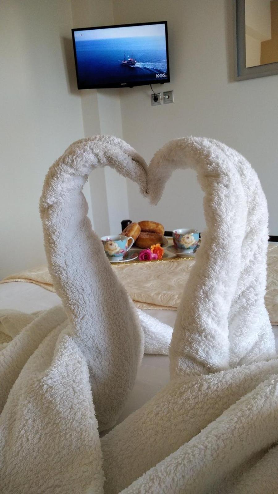Kos Villa - Family Comfort With Large Garden, Jacuzzi エクステリア 写真